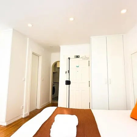 Fama Apartment Lisbon